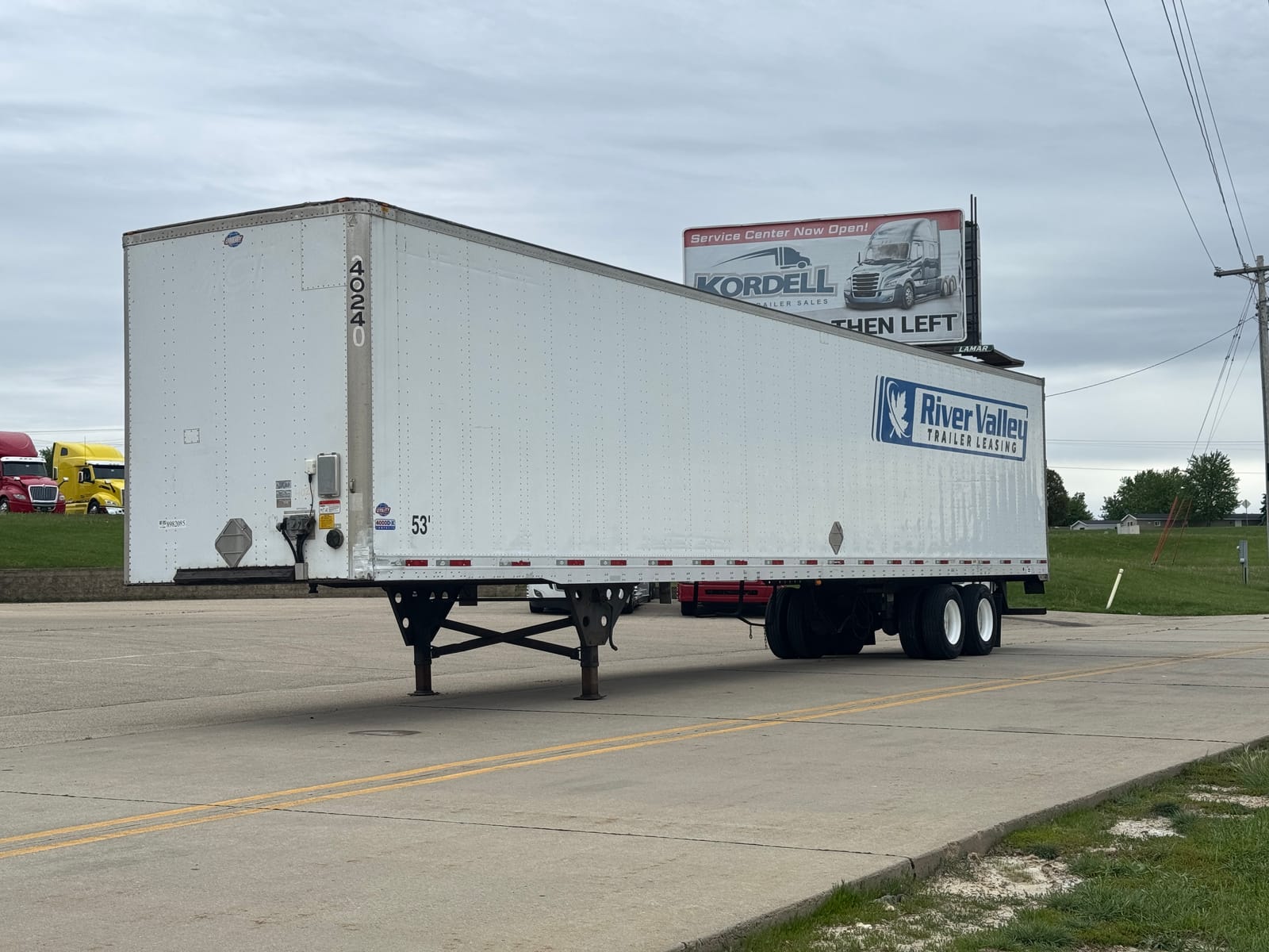 2014 UTILITY 4000 DX