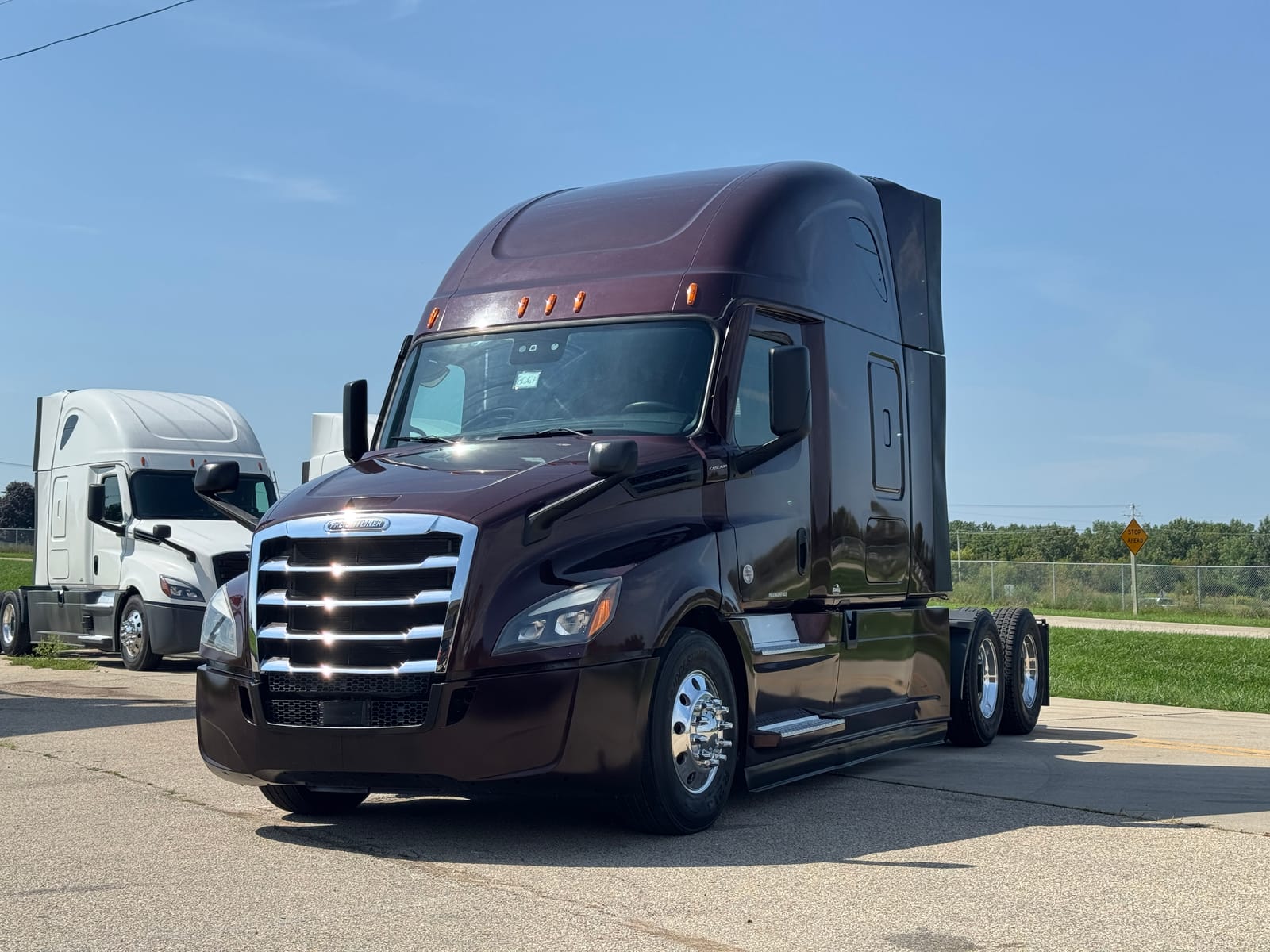 2022 FREIGHTLINER Cascadia 126