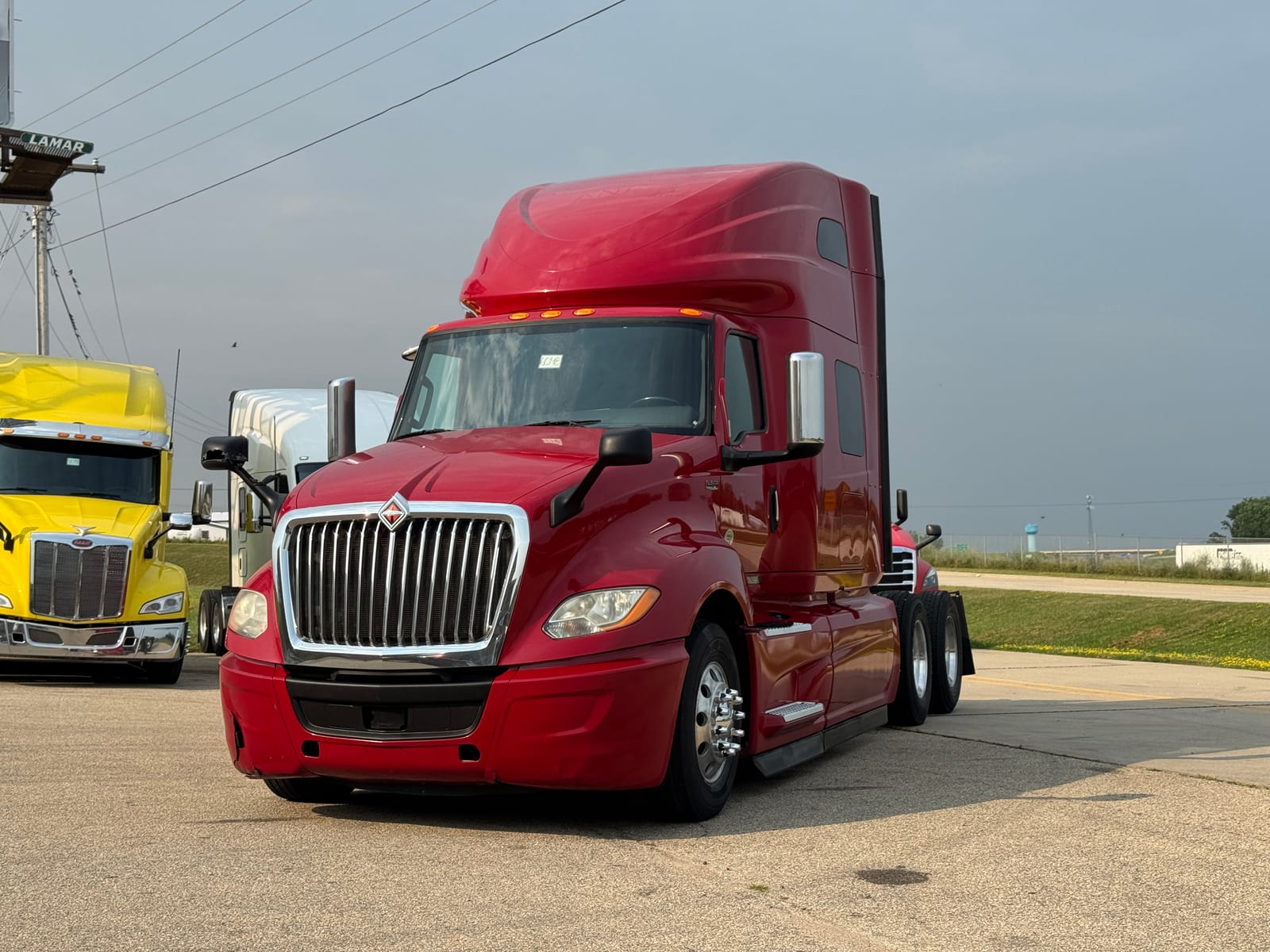 2020 INTERNATIONAL LT