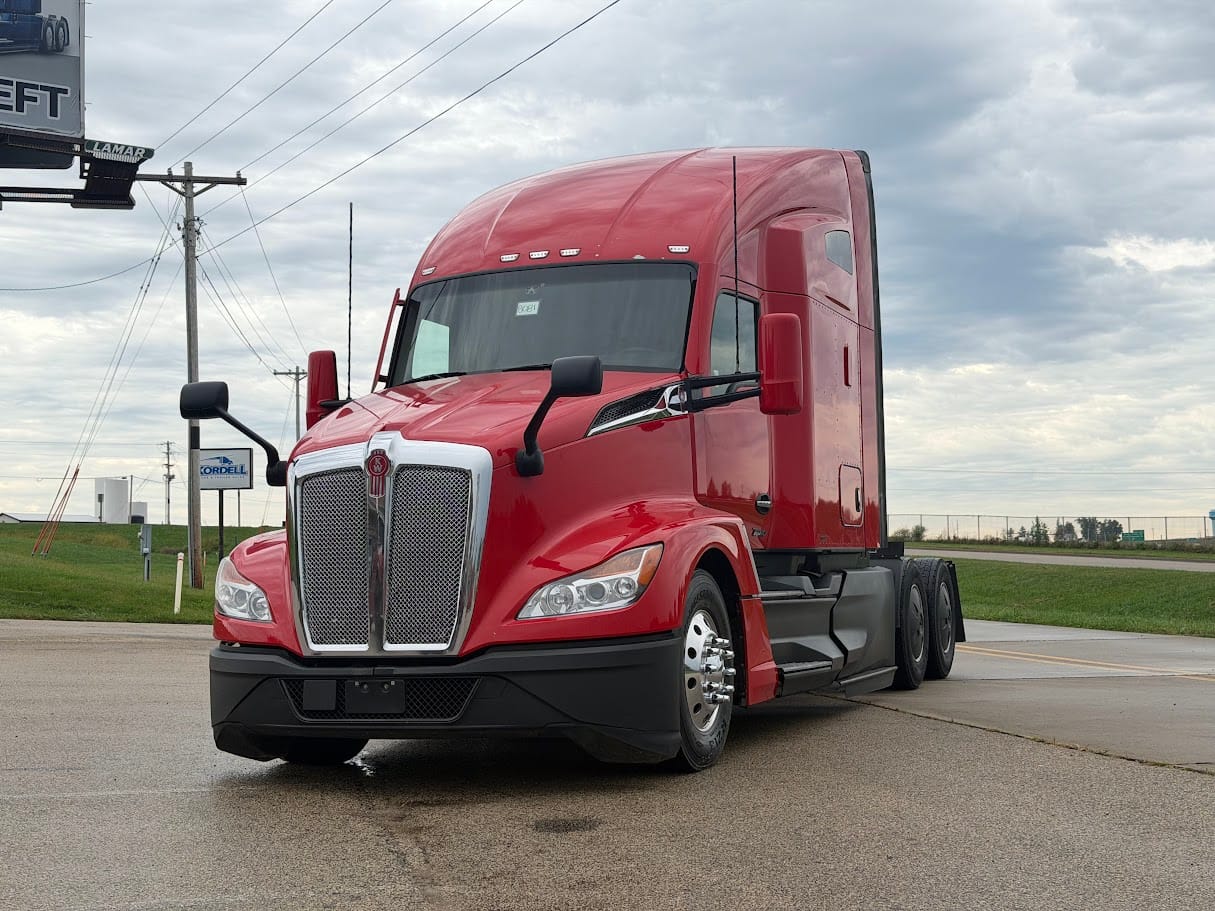2023 KENWORTH T680